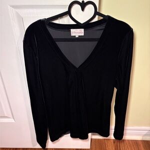 Black Velvet V-Neck Long Sleeve Top